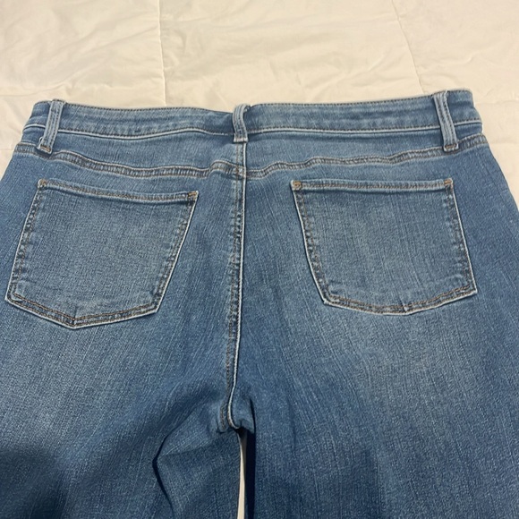 Talbots “Flawless” Slim Ankle Jeans - Sz 12 - EUC - Picture 2 of 9